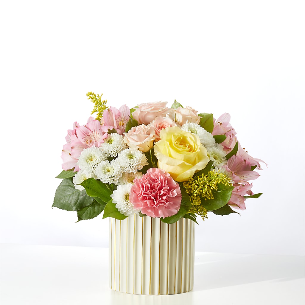 Watercolors Bouquet – FUZZY'S FLOWERS GIFTS AND TUXEDOS, Marion OH