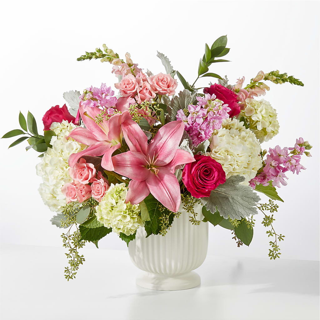 Antique Shopping Bouquet – FUZZY'S FLOWERS GIFTS AND TUXEDOS, Marion OH
