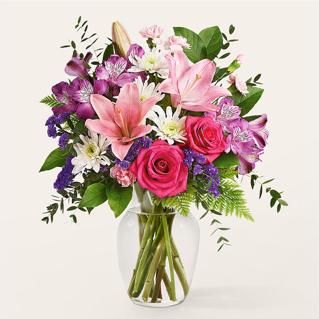 Lace & Pearls Bouquet – FUZZY'S FLOWERS GIFTS AND TUXEDOS, Marion OH