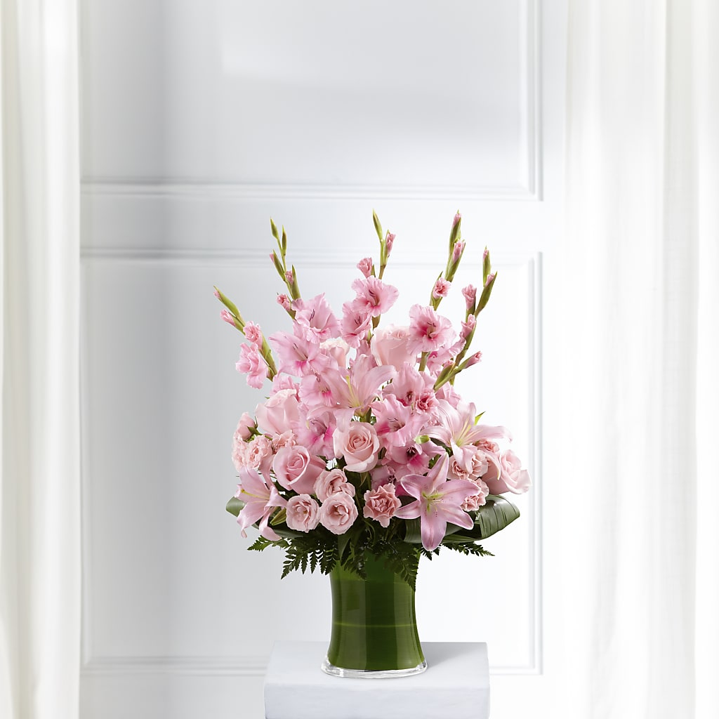 Lovely Tribute Bouquet – FUZZY'S FLOWERS GIFTS AND TUXEDOS, Marion OH