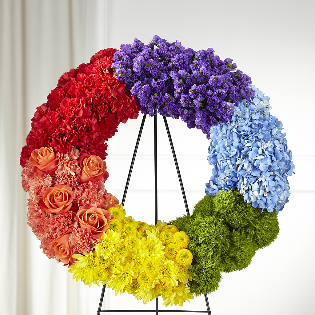Circle of Love Wreath – FUZZY'S FLOWERS GIFTS AND TUXEDOS, Marion OH