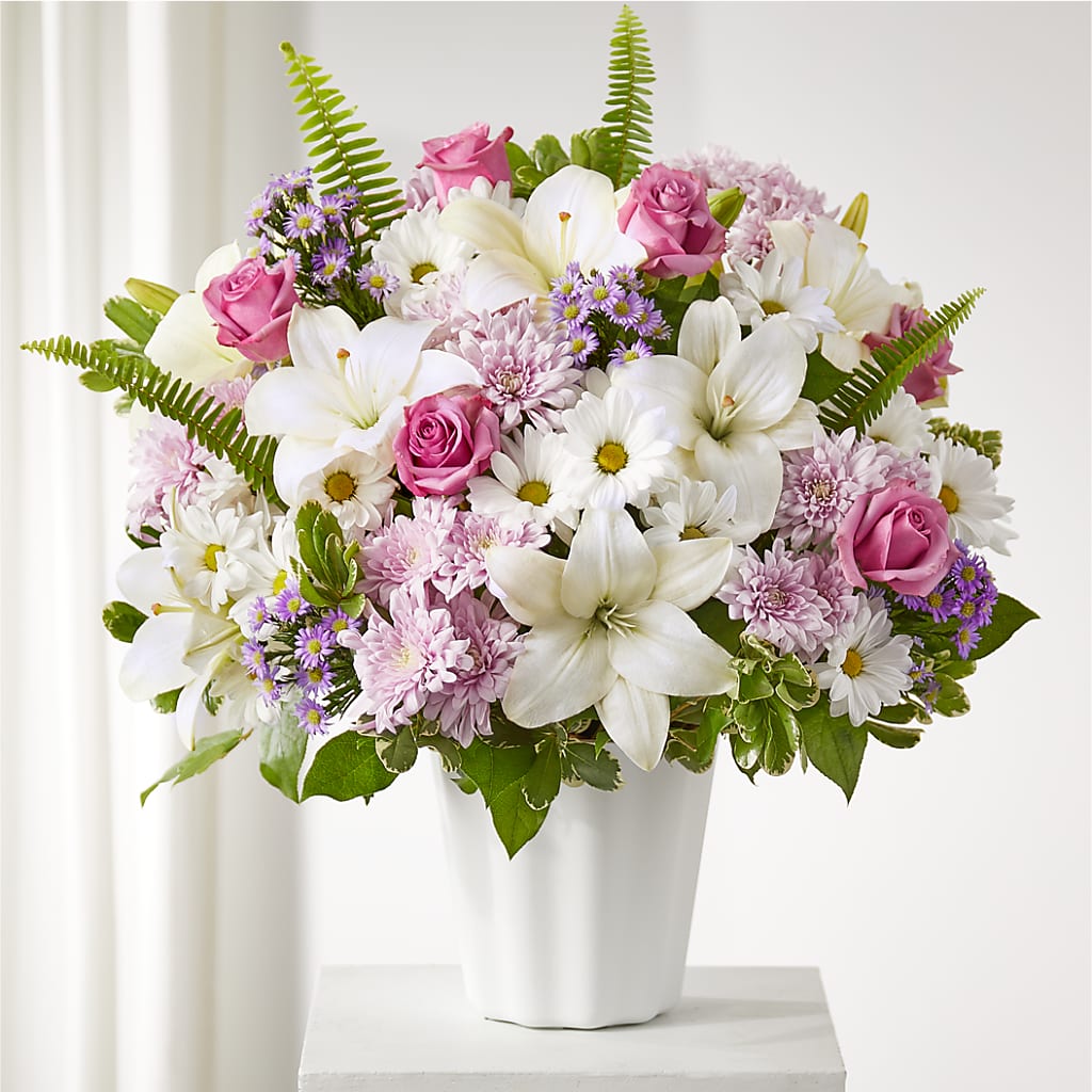 Warmest Thoughts Tabletop Basket – FUZZY'S FLOWERS GIFTS AND TUXEDOS, Marion OH