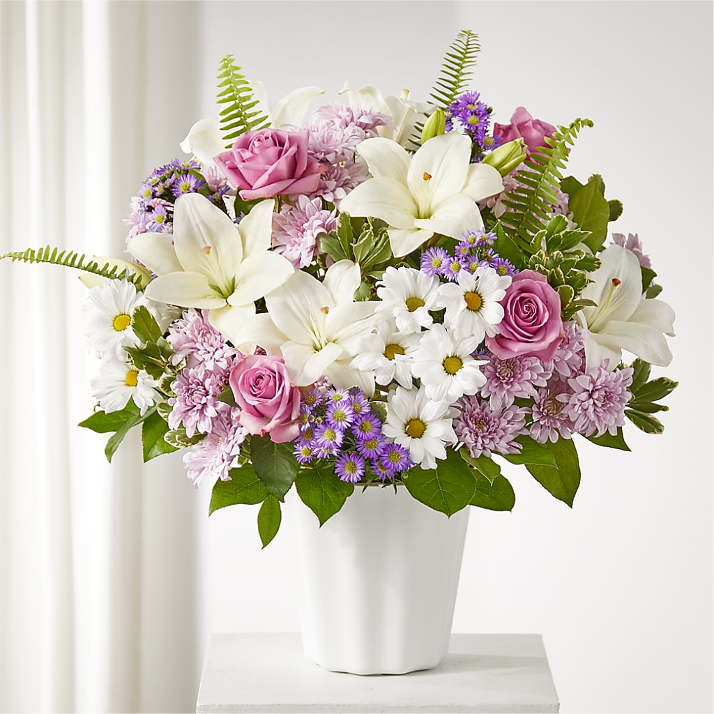 Warmest Thoughts Tabletop Basket – FUZZY'S FLOWERS GIFTS AND TUXEDOS, Marion OH