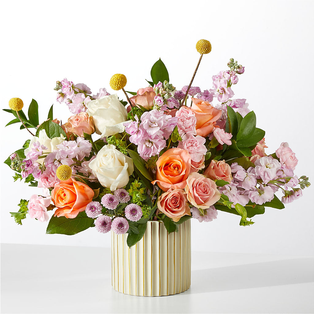 French Market Bouquet with Ivory Vase – FUZZY'S FLOWERS GIFTS AND TUXEDOS, Marion OH