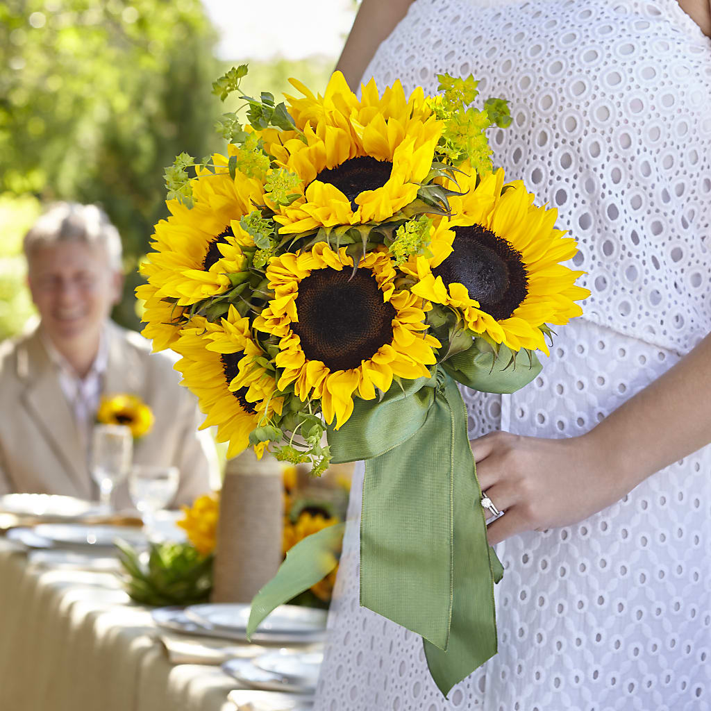 Free Spirit Bouquet – FUZZY'S FLOWERS GIFTS AND TUXEDOS, Marion OH