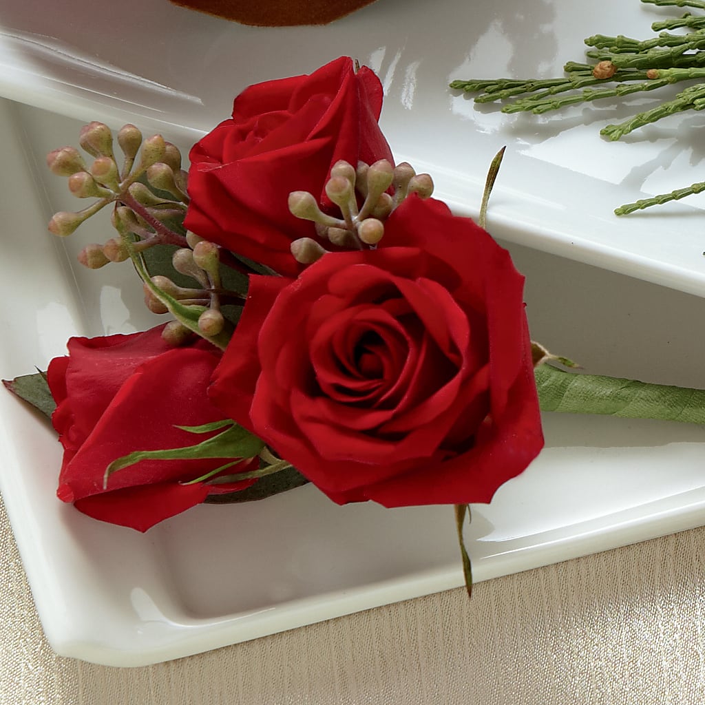 Red Spray Rose Boutonniere – FUZZY'S FLOWERS GIFTS AND TUXEDOS, Marion OH