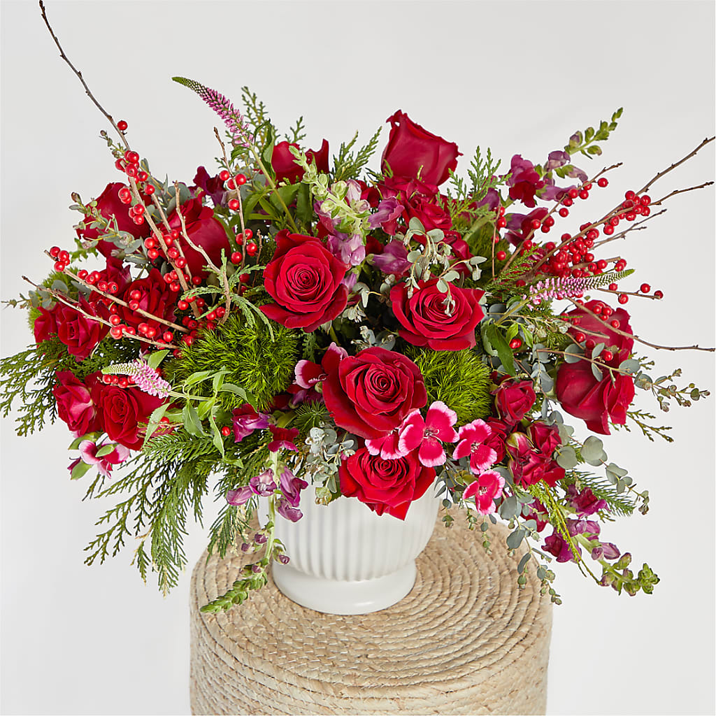 Big Red Bow Bouquet – FUZZY'S FLOWERS GIFTS AND TUXEDOS, Marion OH