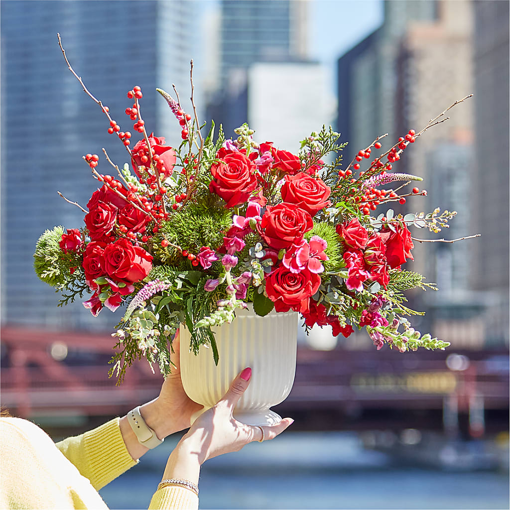 Big Red Bow Bouquet – FUZZY'S FLOWERS GIFTS AND TUXEDOS, Marion OH