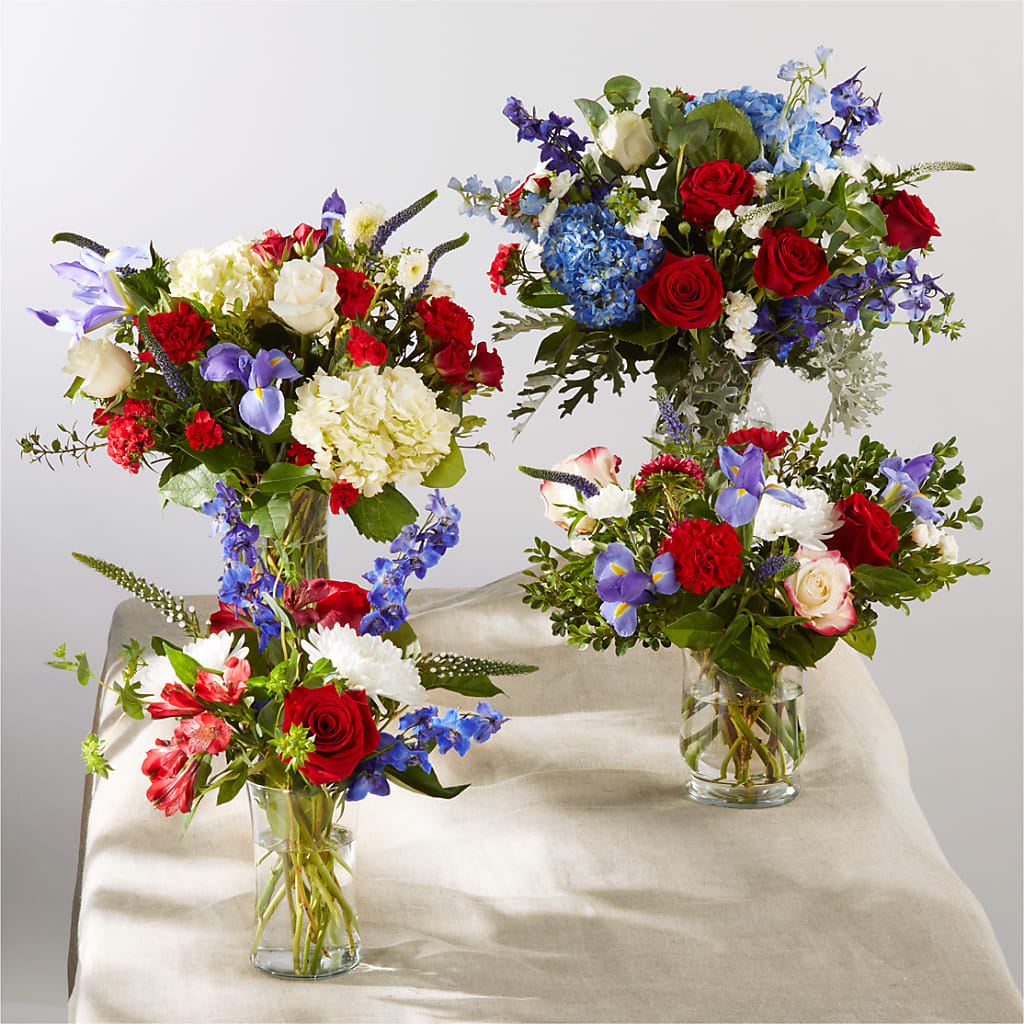 Star Spangled - A Florist Original – FUZZY'S FLOWERS GIFTS AND TUXEDOS, Marion OH