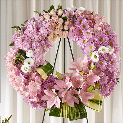 Gift of Warmth Wreath – FUZZY'S FLOWERS GIFTS AND TUXEDOS, Marion OH