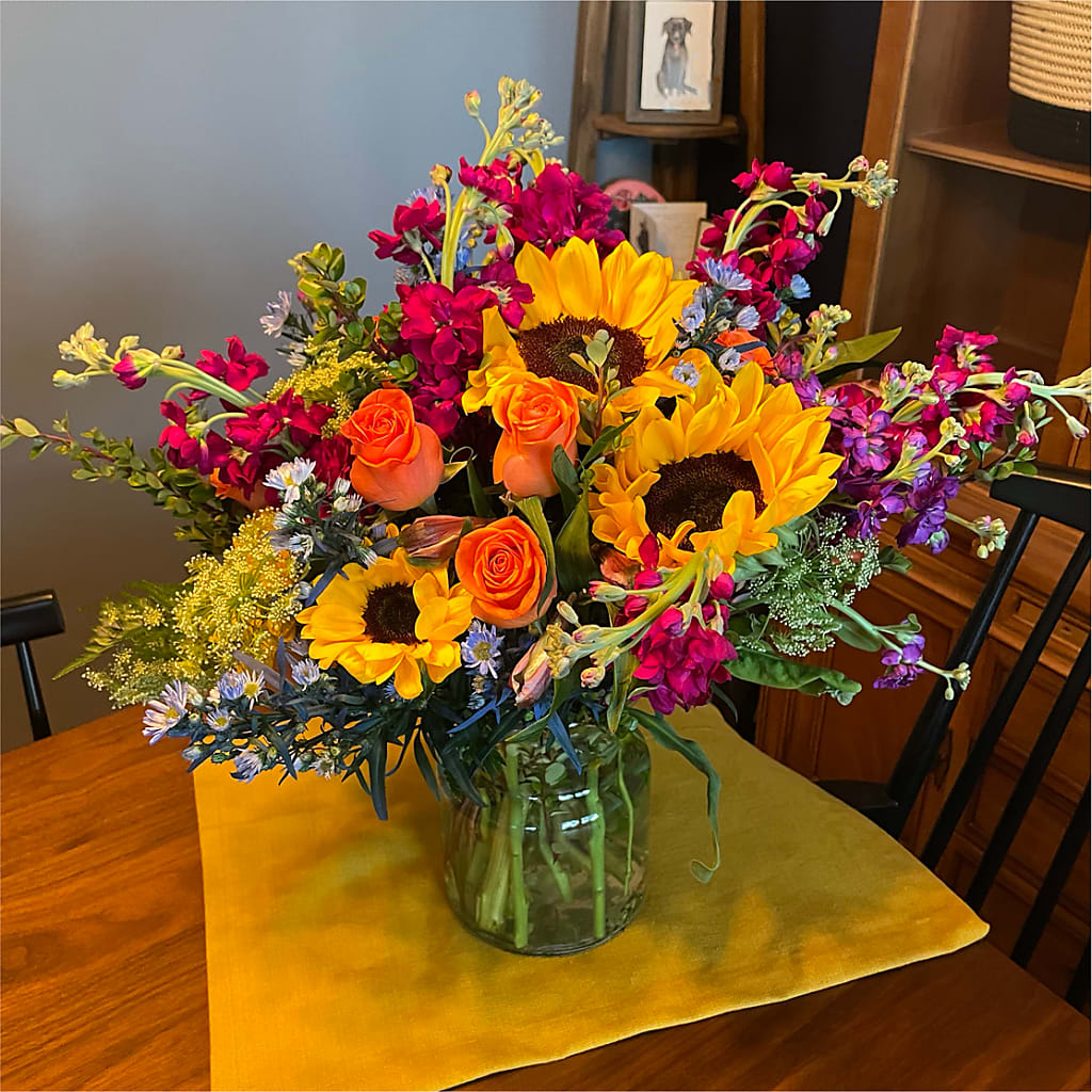 Rays of Life Bouquet – FUZZY'S FLOWERS GIFTS AND TUXEDOS, Marion OH