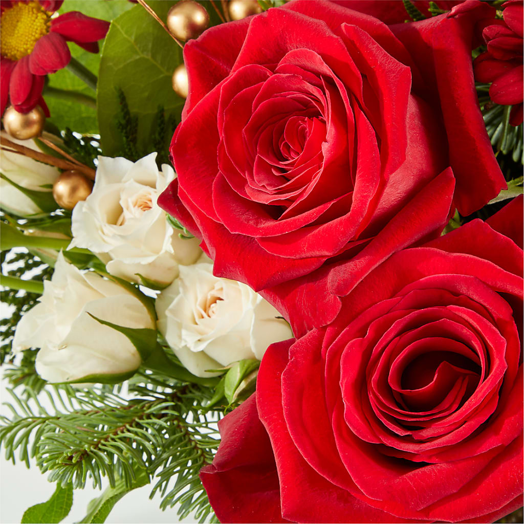 Believe Bouquet – FUZZY'S FLOWERS GIFTS AND TUXEDOS, Marion OH