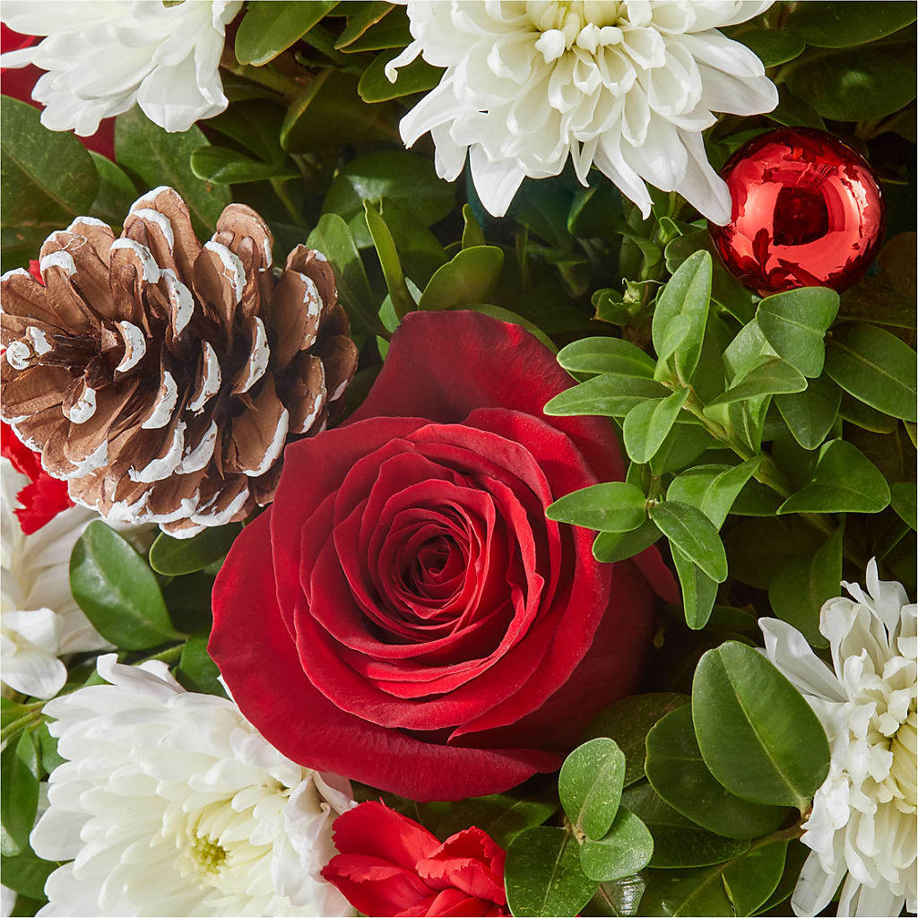 Let It Snow Tree – FUZZY'S FLOWERS GIFTS AND TUXEDOS, Marion OH