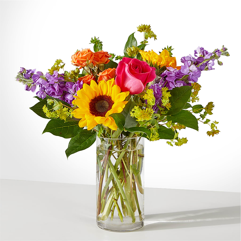 Vibrant Greetings Bouquet – FUZZY'S FLOWERS GIFTS AND TUXEDOS, Marion OH