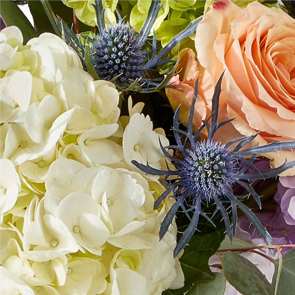 Porch Swing Bouquet – FUZZY'S FLOWERS GIFTS AND TUXEDOS, Marion OH