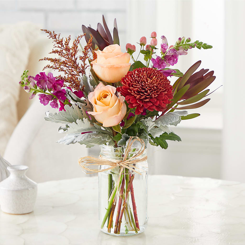 Moody Hues Bouquet – FUZZY'S FLOWERS GIFTS AND TUXEDOS, Marion OH