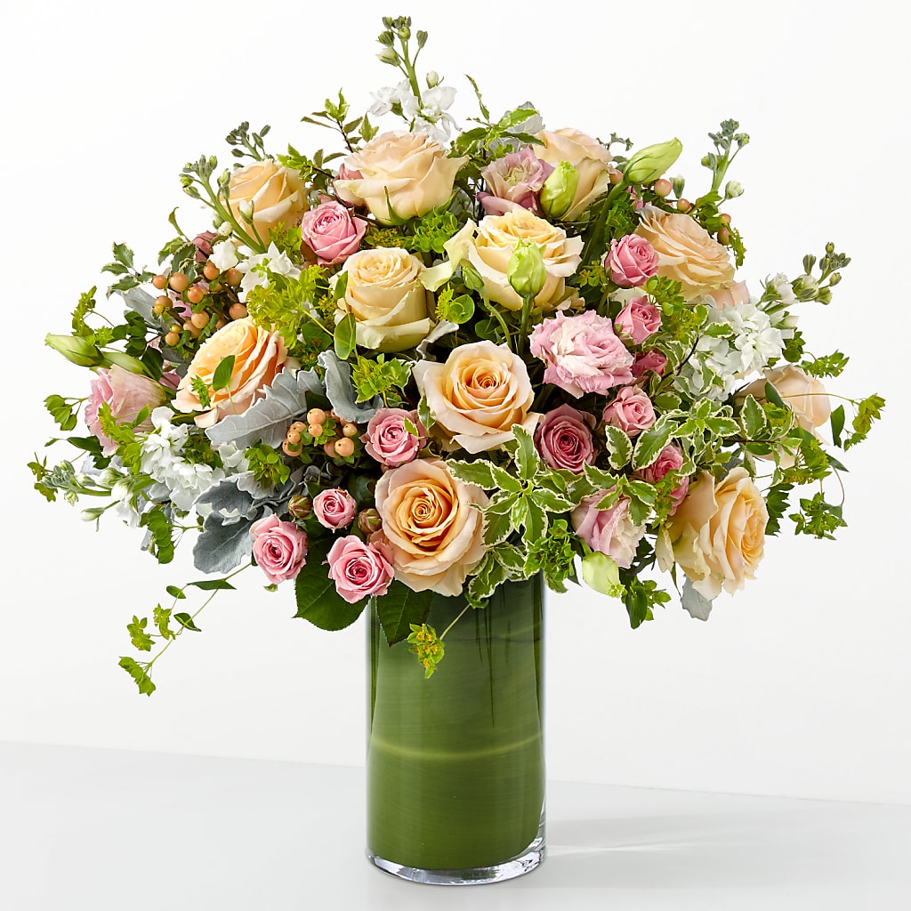 The Glamour Shot – FUZZY'S FLOWERS GIFTS AND TUXEDOS, Marion OH
