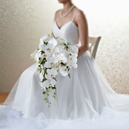 Classic White Bouquet – FUZZY'S FLOWERS GIFTS AND TUXEDOS, Marion OH